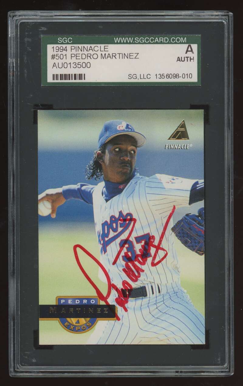 Load image into Gallery viewer, 1994 Pinnacle Pedro Martinez #501 SGC Authentic DNA Auto Image 1
