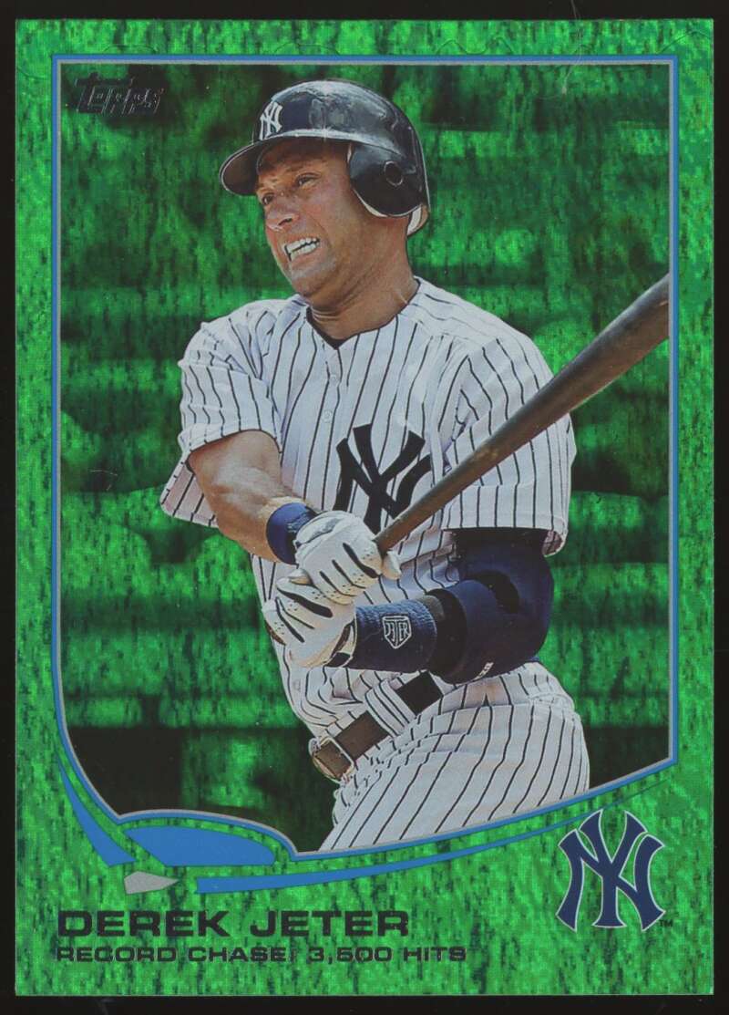 Load image into Gallery viewer, 2013 Topps Emerald Green Foil Derek Jeter #373 New York Yankees SP Image 1
