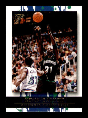 2001-02 Topps Gallery Kevin Garnett 