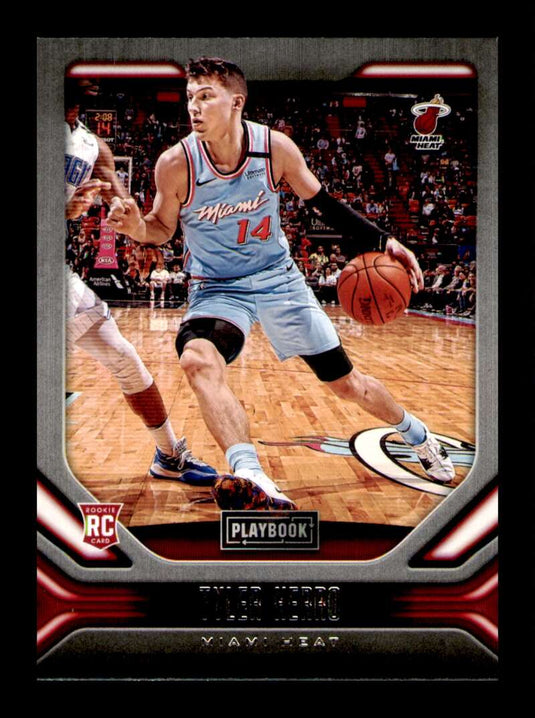 2019-20 Panini Chronicles Playbook Tyler Herro