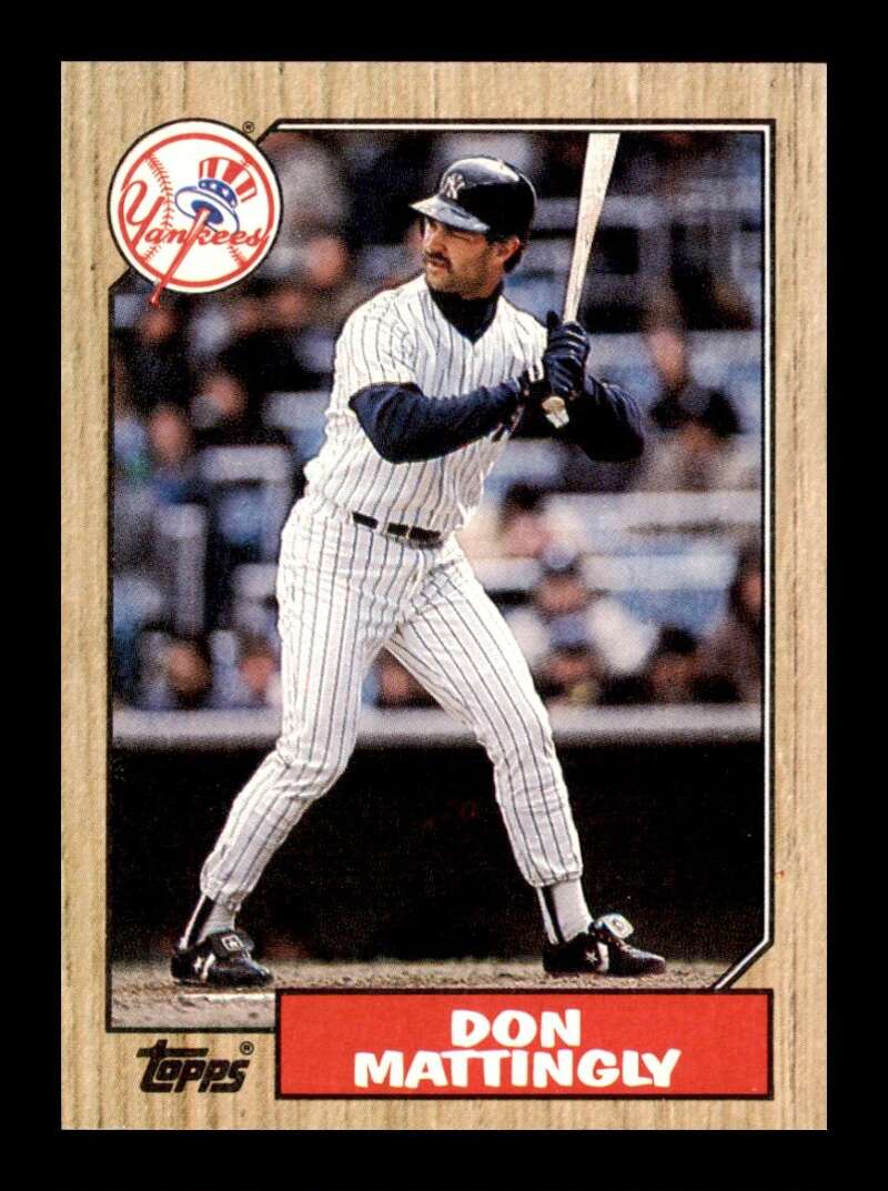 Load image into Gallery viewer, 1987 Topps Don Mattingly #500 Image 1
