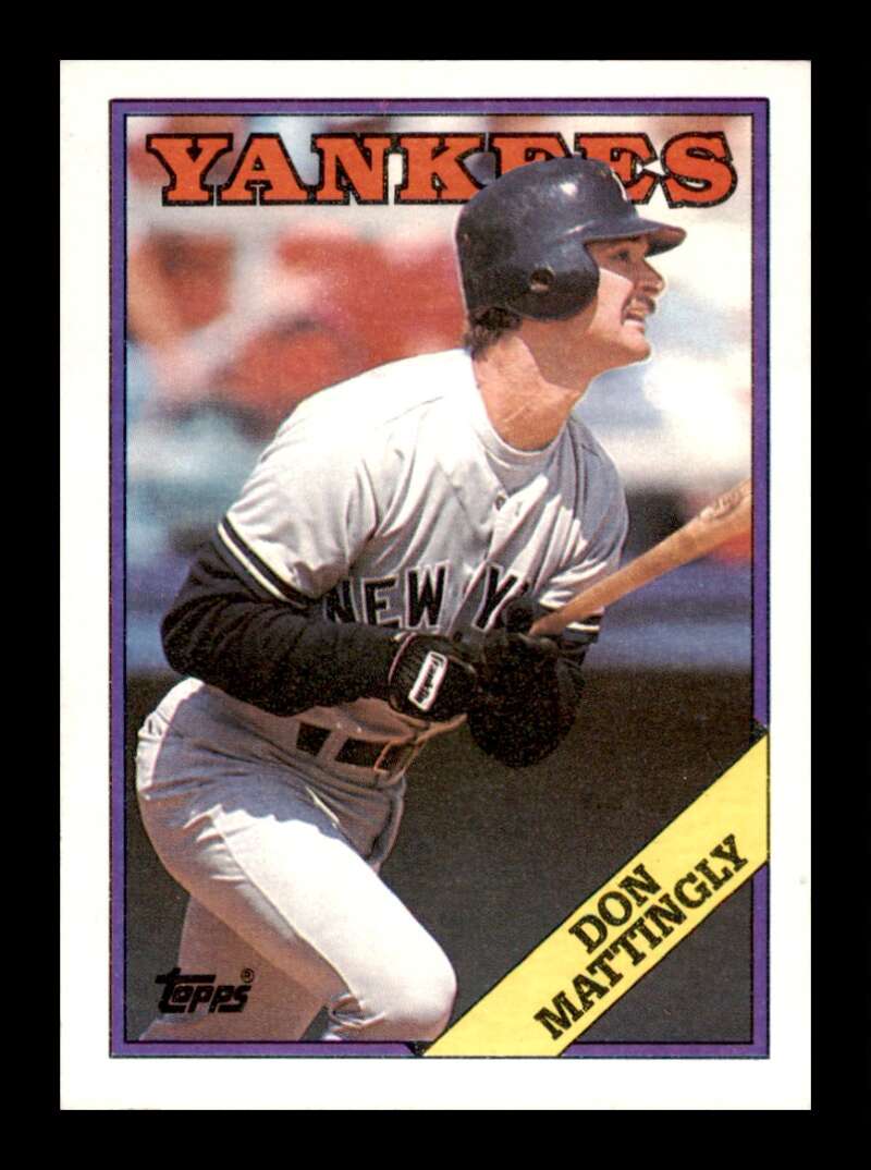 Load image into Gallery viewer, 1988 Topps Don Mattingly #300 New York Yankees Image 1
