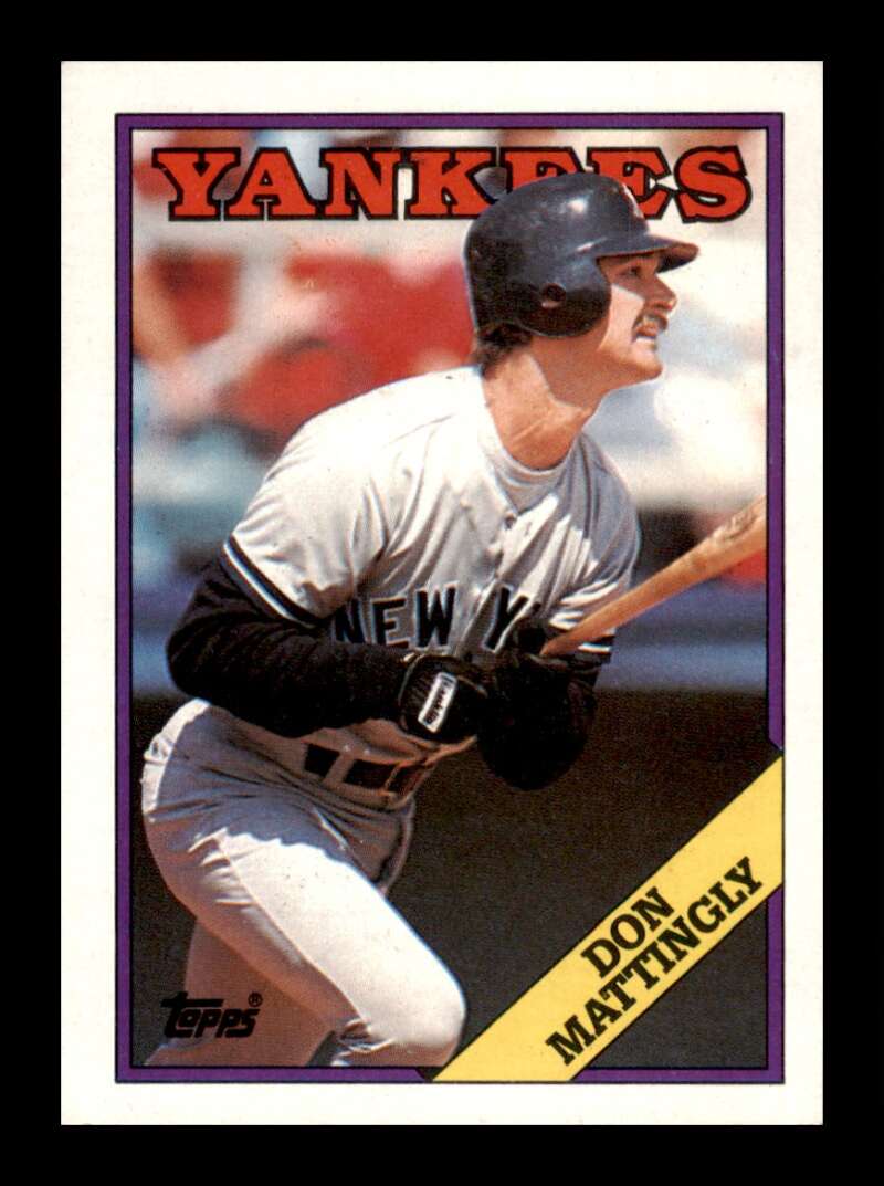 Load image into Gallery viewer, 1988 Topps Don Mattingly #300 New York Yankees Image 1
