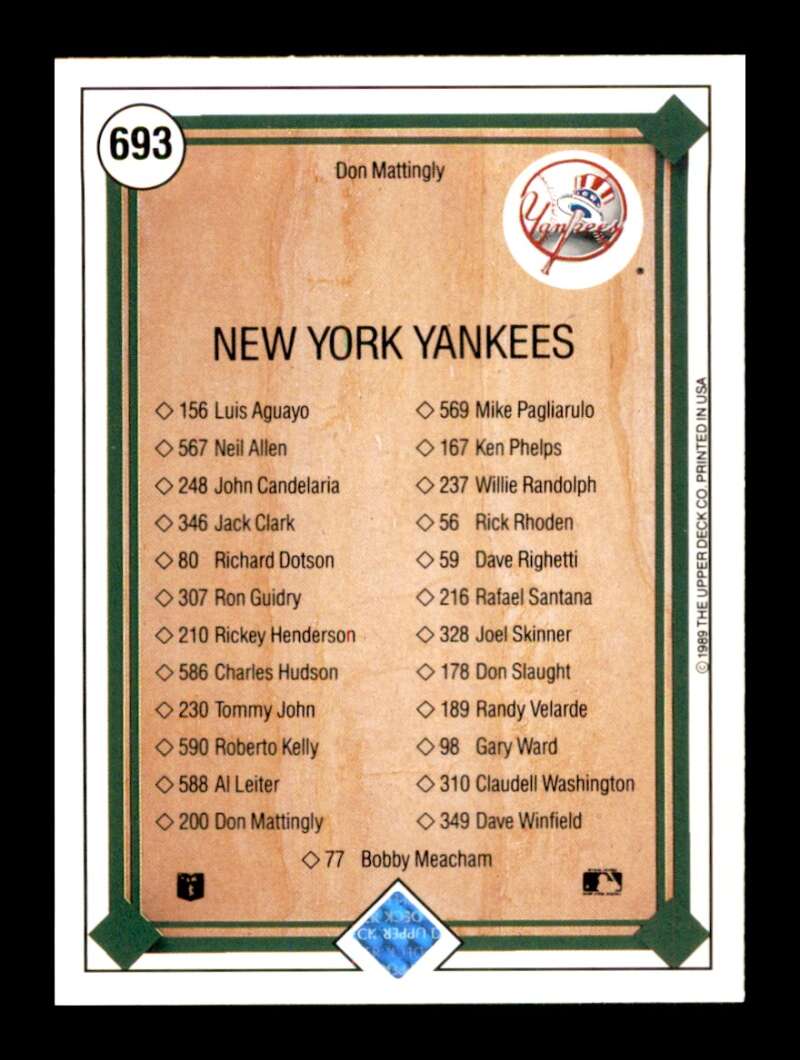 Load image into Gallery viewer, 1989 Upper Deck Don Mattingly #693 New York Yankees Image 2
