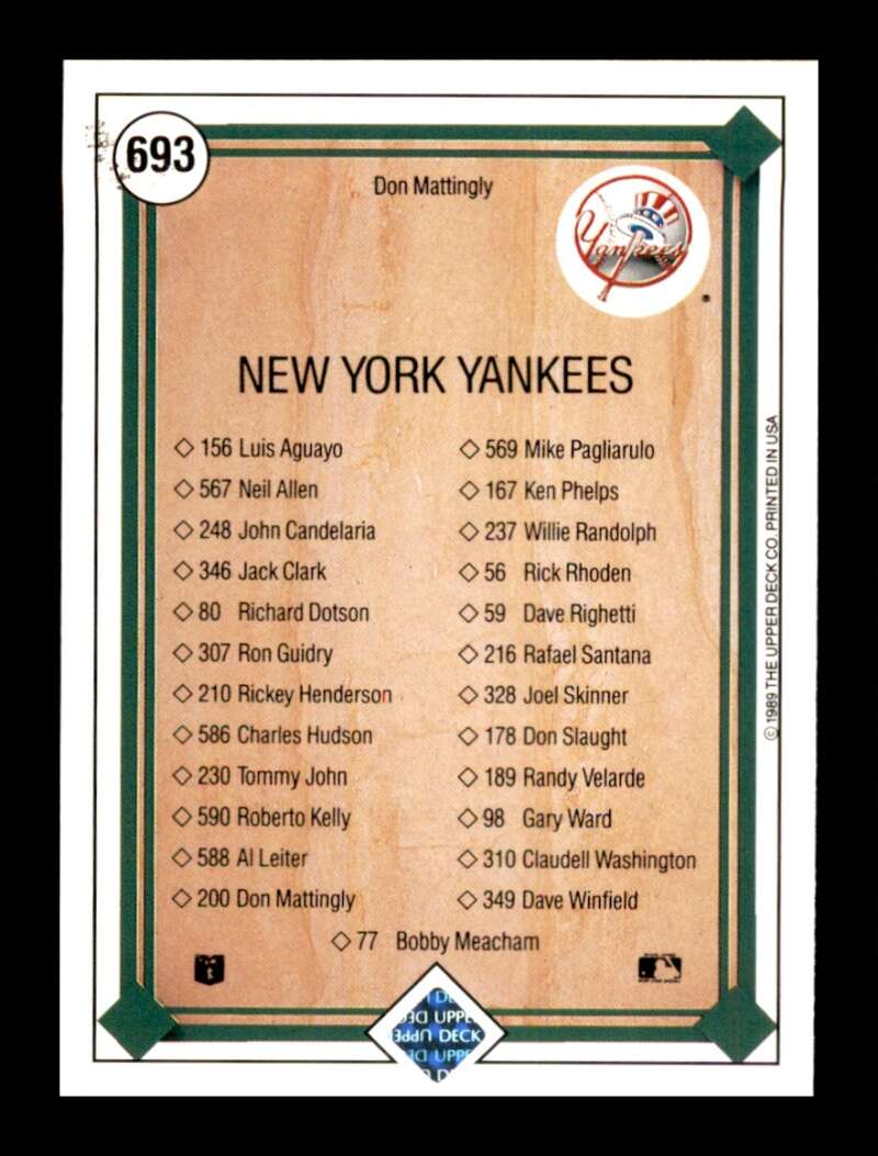 Load image into Gallery viewer, 1989 Upper Deck Don Mattingly #693 New York Yankees Image 2
