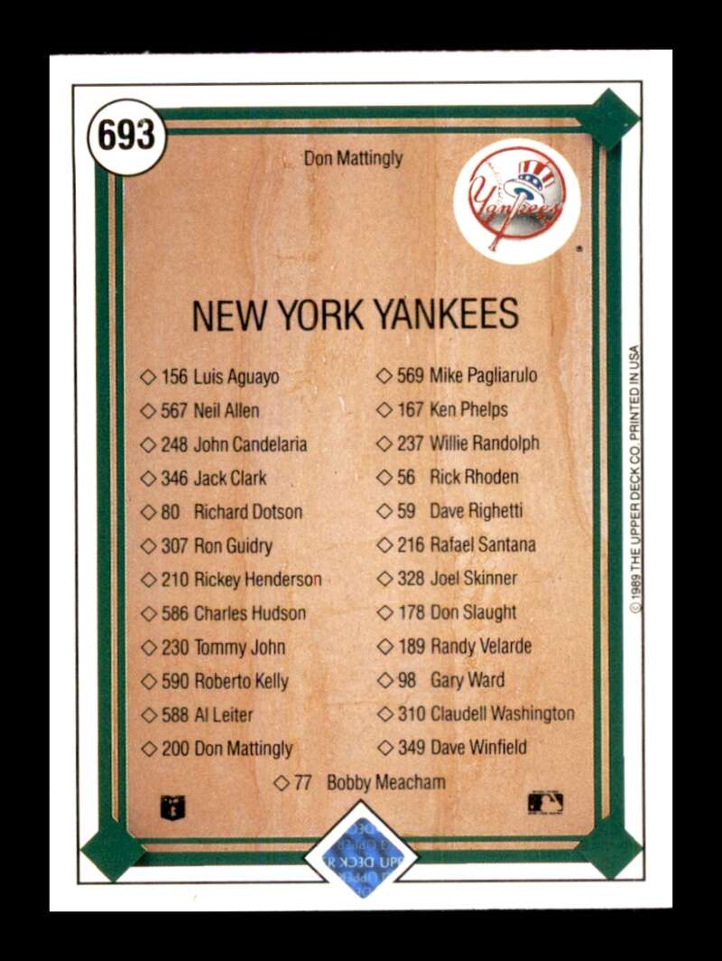 Load image into Gallery viewer, 1989 Upper Deck Don Mattingly #693 New York Yankees Image 2
