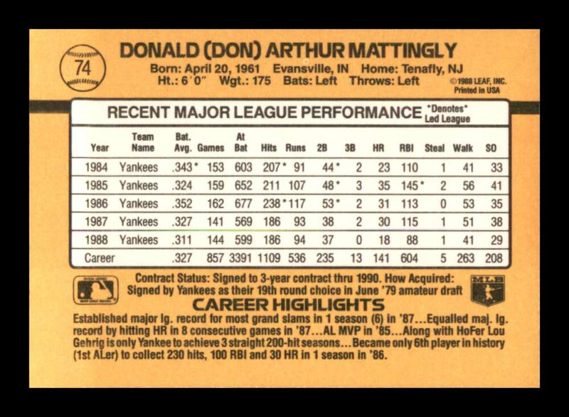 Load image into Gallery viewer, 1989 Donruss Don Mattingly #74 New York Yankees Image 2
