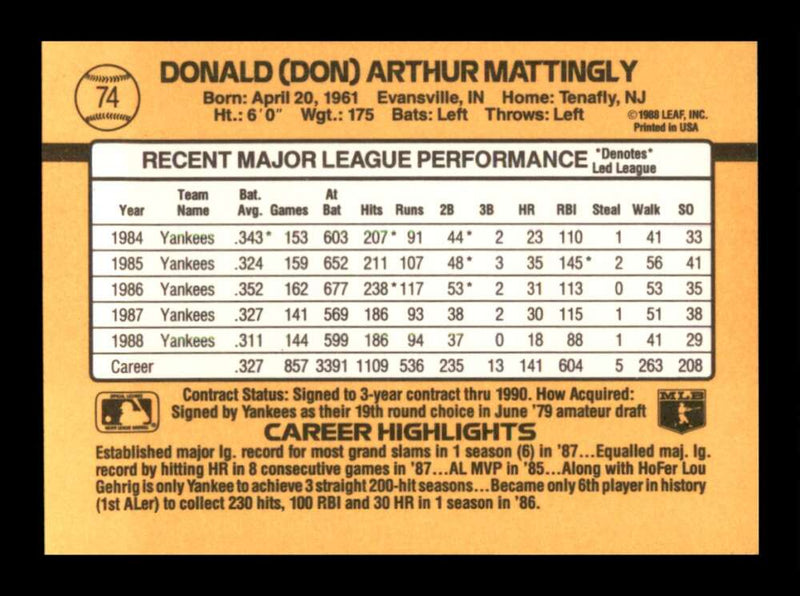 Load image into Gallery viewer, 1989 Donruss Don Mattingly #74 New York Yankees Image 2
