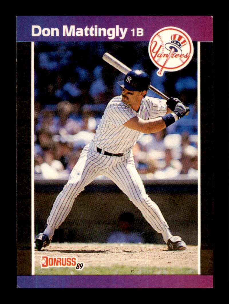 Load image into Gallery viewer, 1989 Donruss Don Mattingly #74 New York Yankees Image 1
