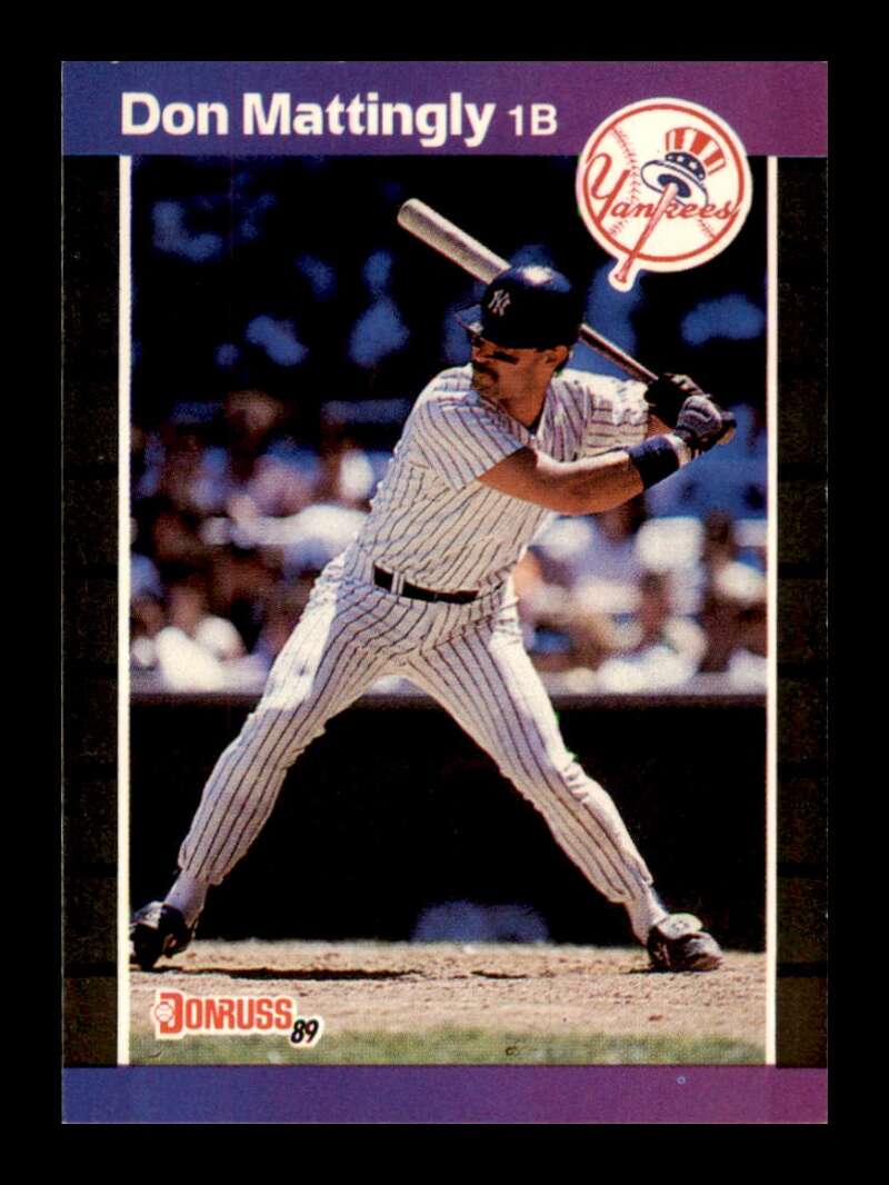 Load image into Gallery viewer, 1989 Donruss Don Mattingly #74 New York Yankees Image 1
