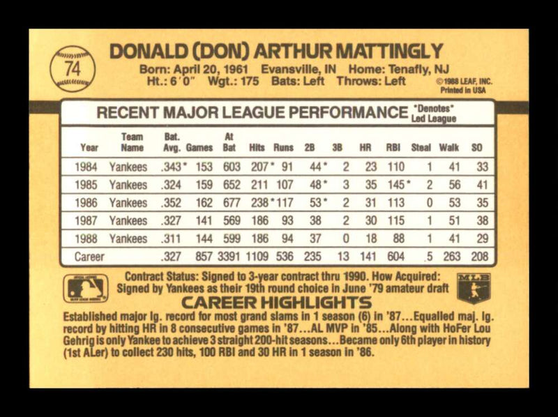 Load image into Gallery viewer, 1989 Donruss Don Mattingly #74 New York Yankees Image 2
