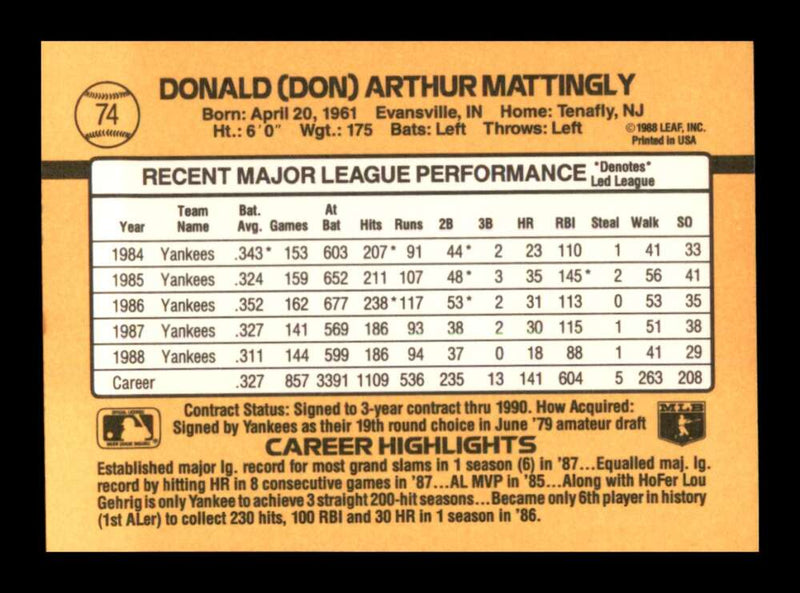 Load image into Gallery viewer, 1989 Donruss Don Mattingly #74 New York Yankees Image 2
