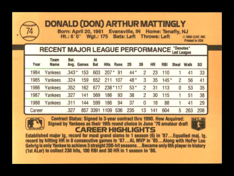 Load image into Gallery viewer, 1989 Donruss Don Mattingly #74 New York Yankees Image 2
