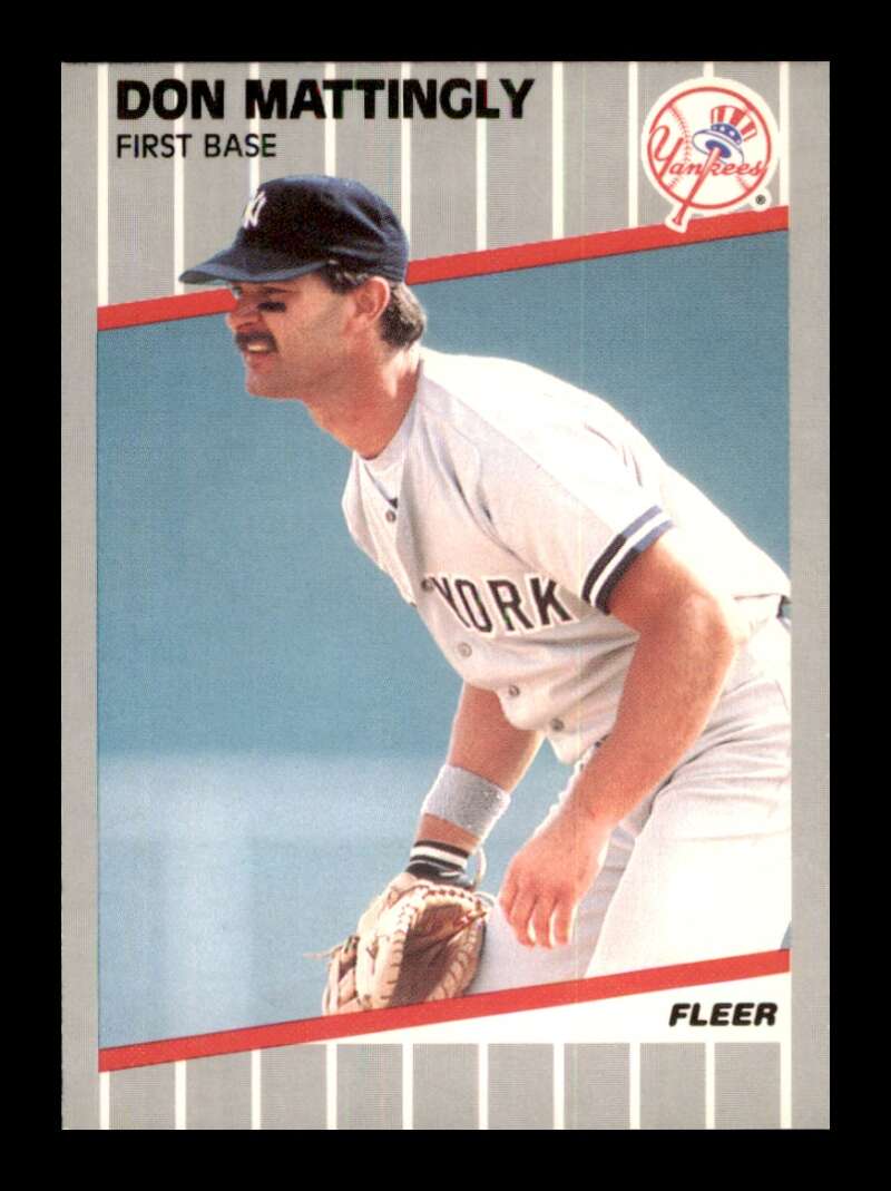 Load image into Gallery viewer, 1989 Fleer Don Mattingly #258 New York Yankees Image 1
