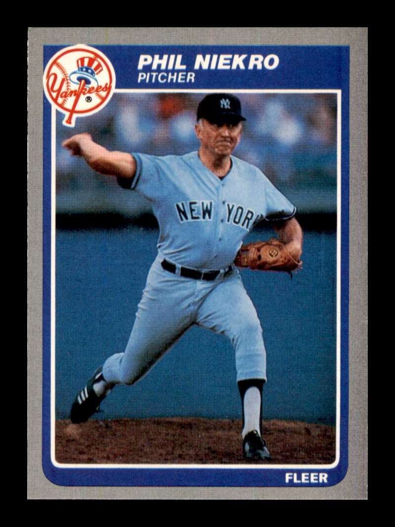 Load image into Gallery viewer, 1985 Fleer Phil Niekro #138 New York Yankees Image 1
