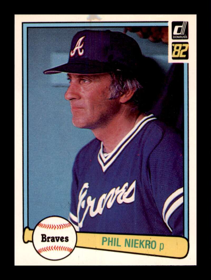 Load image into Gallery viewer, 1982 Donruss Phil Niekro #475 Atlanta Braves Image 1
