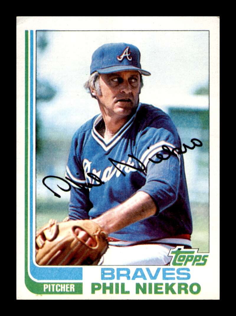 Load image into Gallery viewer, 1982 Topps Phil Niekro #185 Atlanta Braves Image 1
