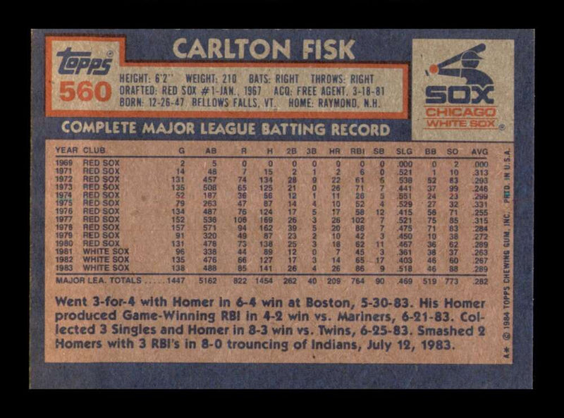 Load image into Gallery viewer, 1984 Topps Carlton Fisk #560 Chicago White Sox Image 2
