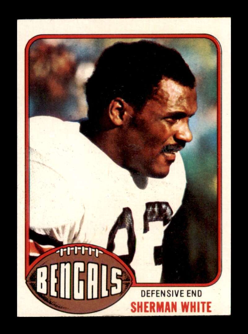 Load image into Gallery viewer, 1976 Topps Sherman White #168 Set break Cincinnati Bengals Image 1
