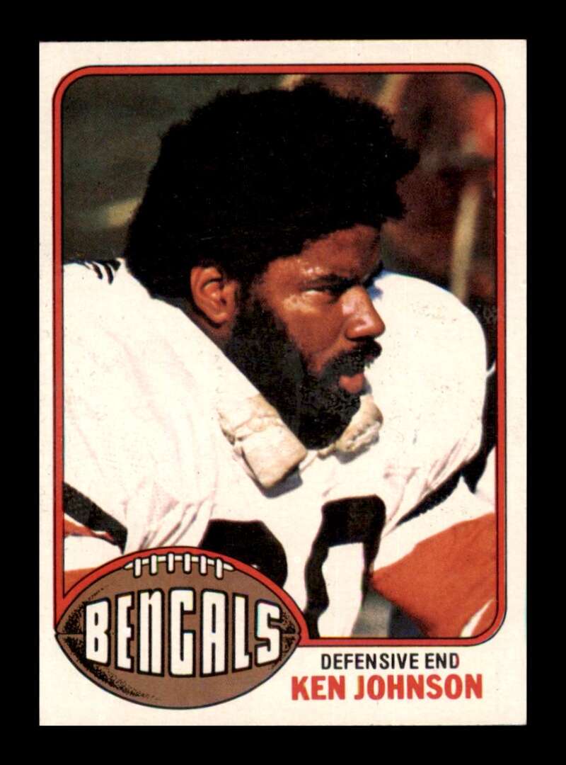 Load image into Gallery viewer, 1976 Topps Ken Johnson #189 Rookie RC Set break Cincinnati Bengals Image 1
