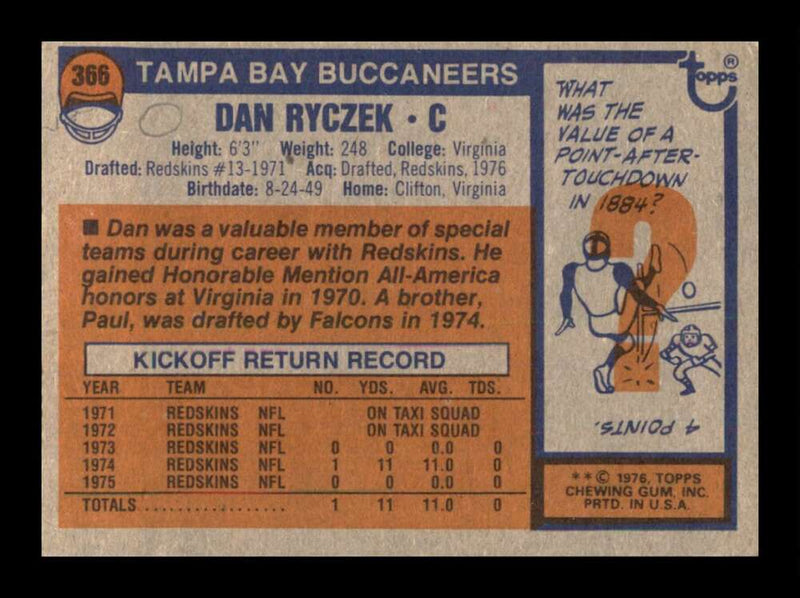 Load image into Gallery viewer, 1976 Topps Dan Ryczek #366 Rookie RC Set Break Tampa Bay Buccaneers Image 2
