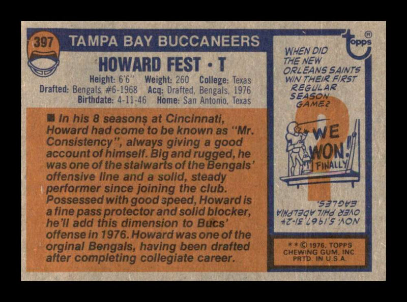 Load image into Gallery viewer, 1976 Topps Howard Fest #397 Set Break Tampa Bay Buccaneers Image 2
