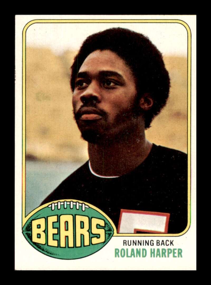 Load image into Gallery viewer, 1976 Topps Roland Harper #229 Rookie RC Set Break Chicago Bears Image 1
