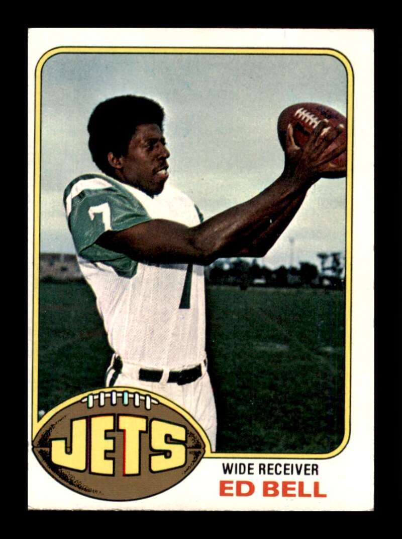 Load image into Gallery viewer, 1976 Topps Ed Bell #512 Set Break New York Jets Image 1
