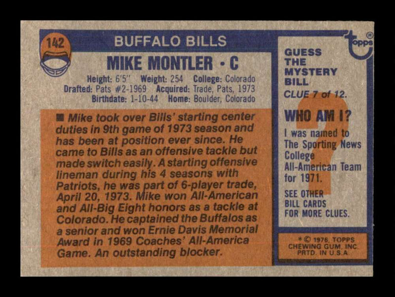 Load image into Gallery viewer, 1976 Topps Mike Montler #142 Set Break Buffalo Bills Image 2
