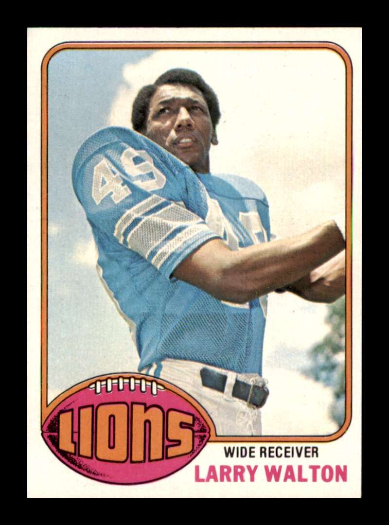 Load image into Gallery viewer, 1976 Topps Larry Walton #106 Set Break Detroit Lions Image 1
