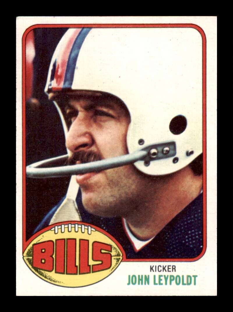 Load image into Gallery viewer, 1976 Topps John Leypoldt #113 Set Break Buffalo Bills Image 1
