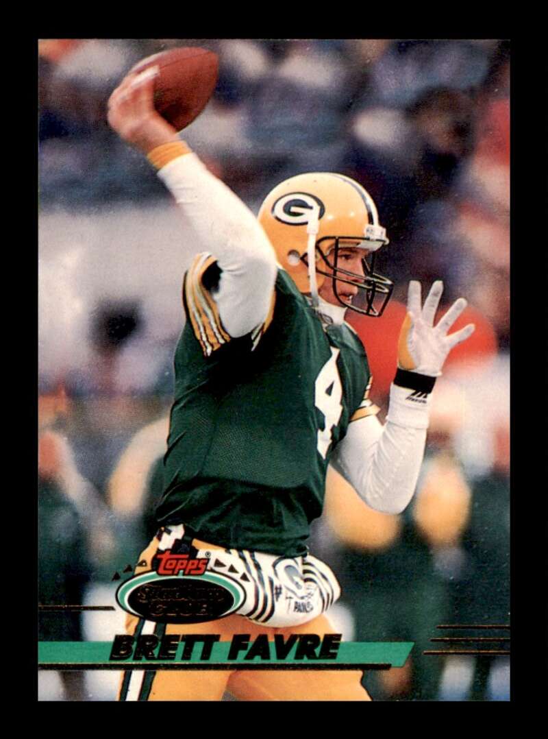 Load image into Gallery viewer, 1993 Topps Stadium Club Brett Favre #210 Image 1
