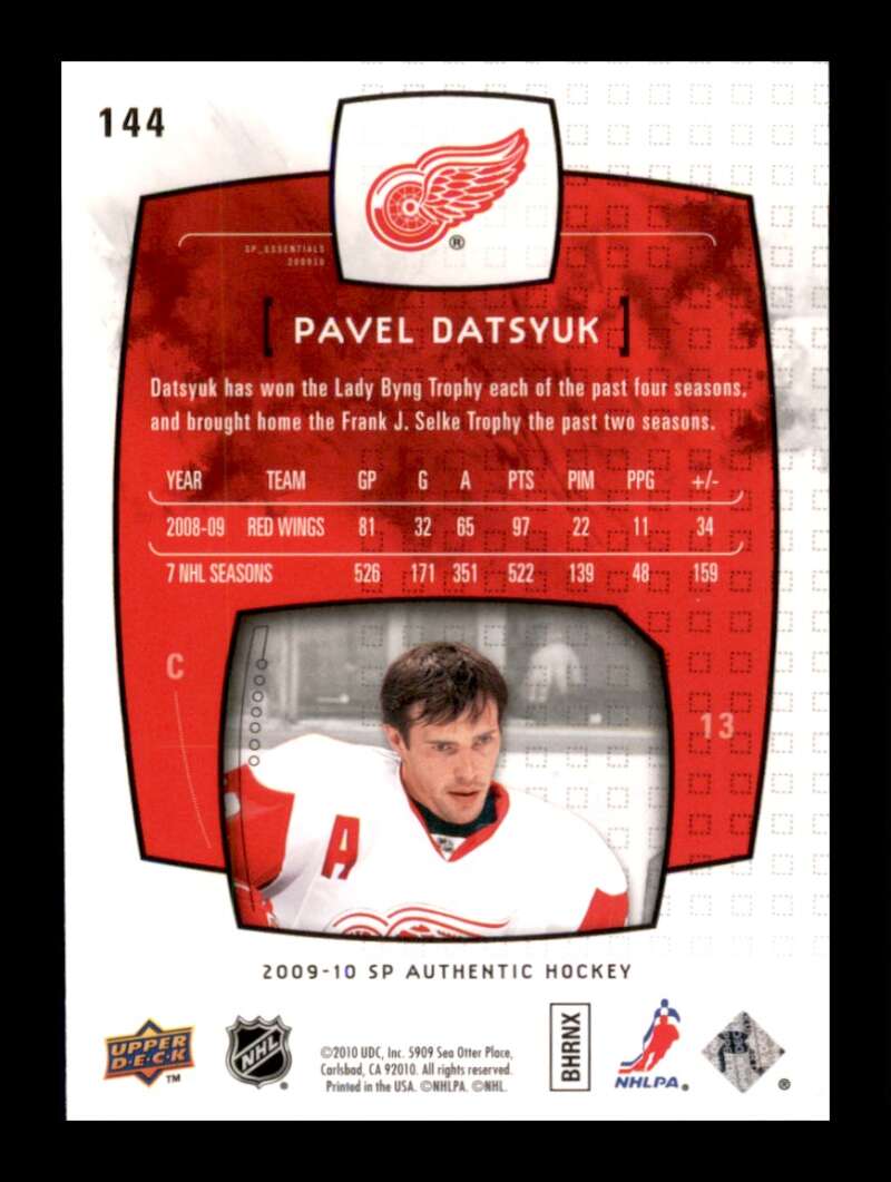 Load image into Gallery viewer, 2009-10 SP Authentic SP Essentials Pavel Datsyuk #144 SP /1999-2000 Image 2

