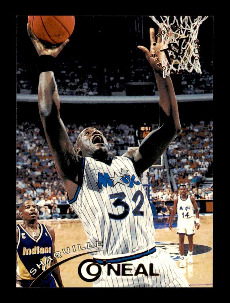 Load image into Gallery viewer, 1994-95 Topps Stadium Club Shaquille O&#39;Neal #32 Image 1
