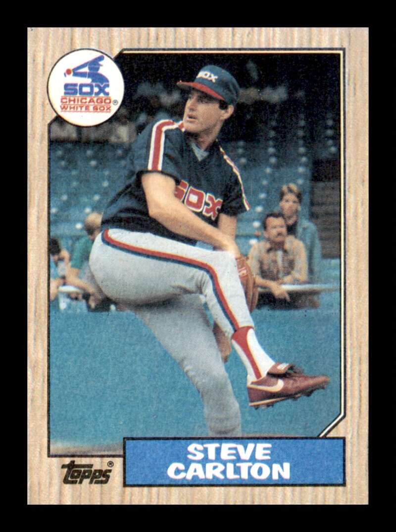 Load image into Gallery viewer, 1987 Topps Steve Carlton #718 Chicago White Sox Image 1
