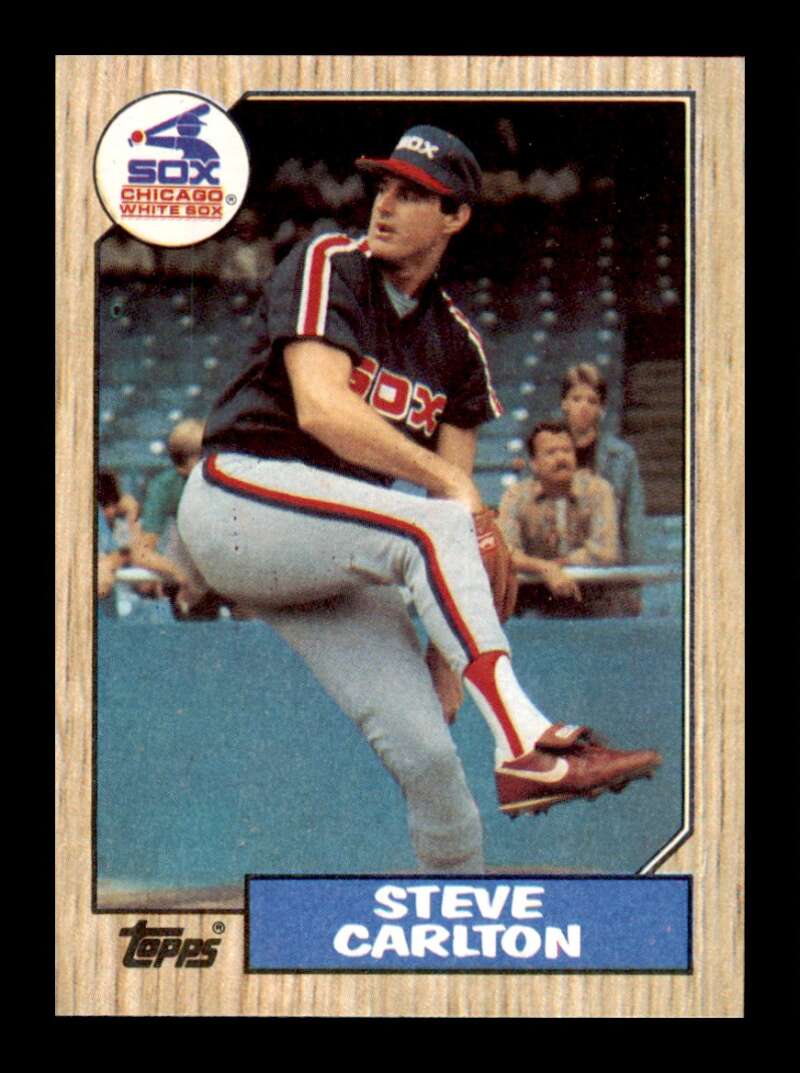 Load image into Gallery viewer, 1987 Topps Steve Carlton #718 Chicago White Sox Image 1
