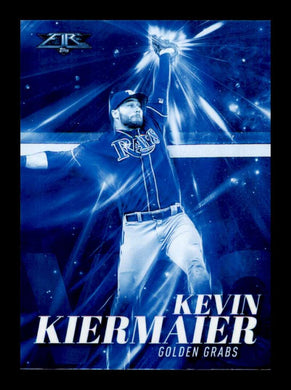 2017 Topps Fire Golden Grabs Blue Chip Kevin Kiermaier 