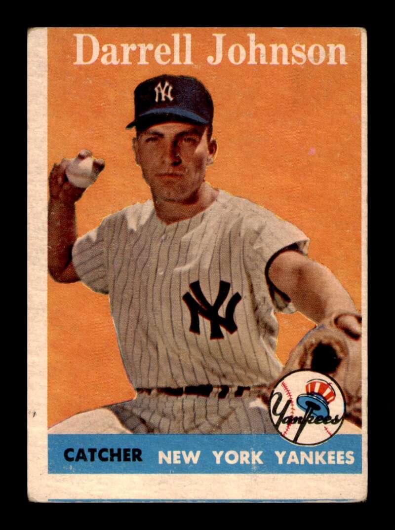 Load image into Gallery viewer, 1958 Topps Darrell Johnson #61 Set Break MC Miscut New York Yankees Image 1
