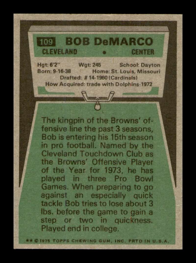 Load image into Gallery viewer, 1975 Topps Bob Demarco #109 Cleveland Browns Image 2
