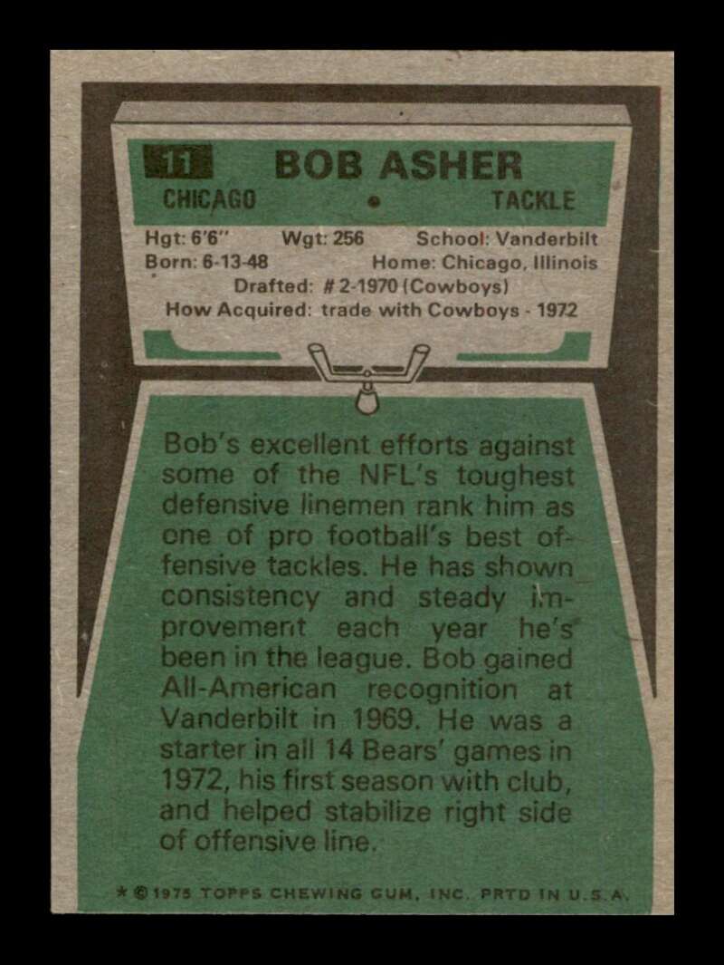 Load image into Gallery viewer, 1975 Topps Bob Asher #11 Chicago Bears Image 2
