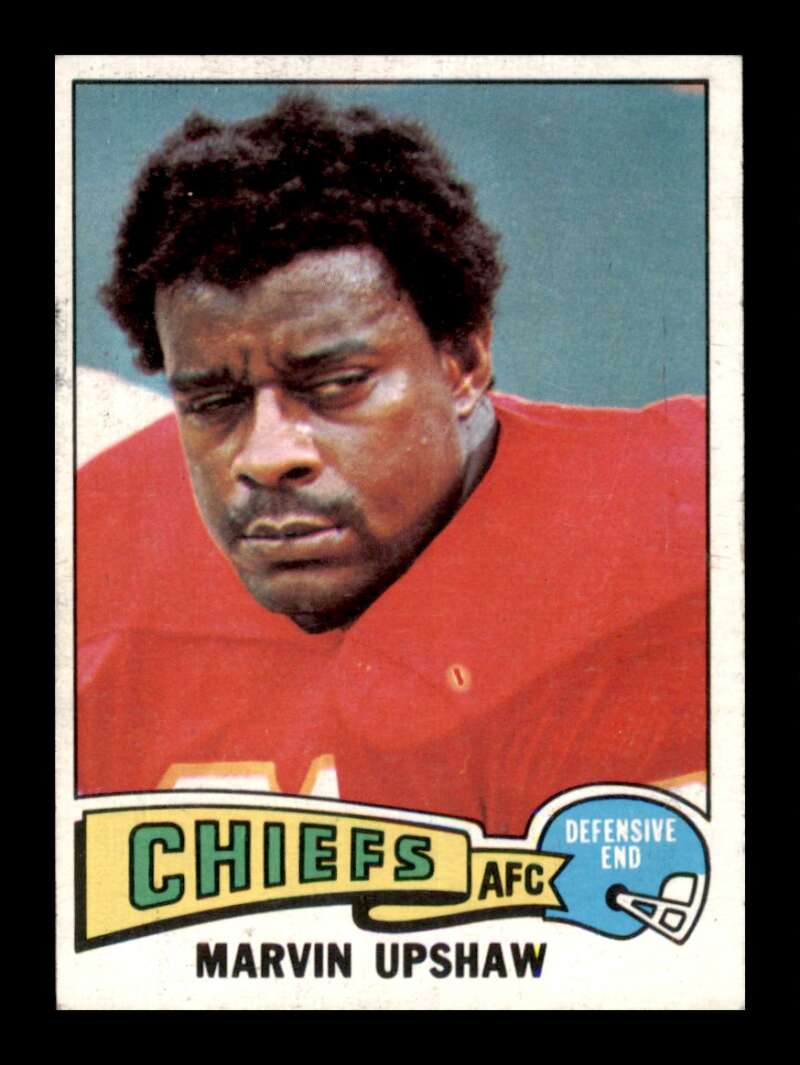 Load image into Gallery viewer, 1975 Topps Marvin Upshaw #147 Kansas City Chiefs Image 1
