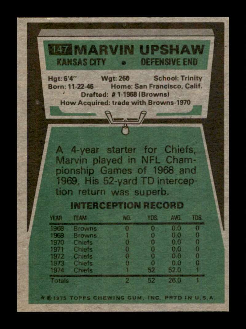 Load image into Gallery viewer, 1975 Topps Marvin Upshaw #147 Kansas City Chiefs Image 2
