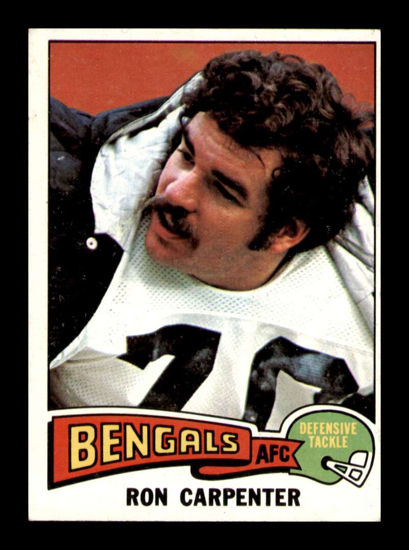 Load image into Gallery viewer, 1975 Topps Ron Carpenter #197 Cincinnati Bengals Image 1
