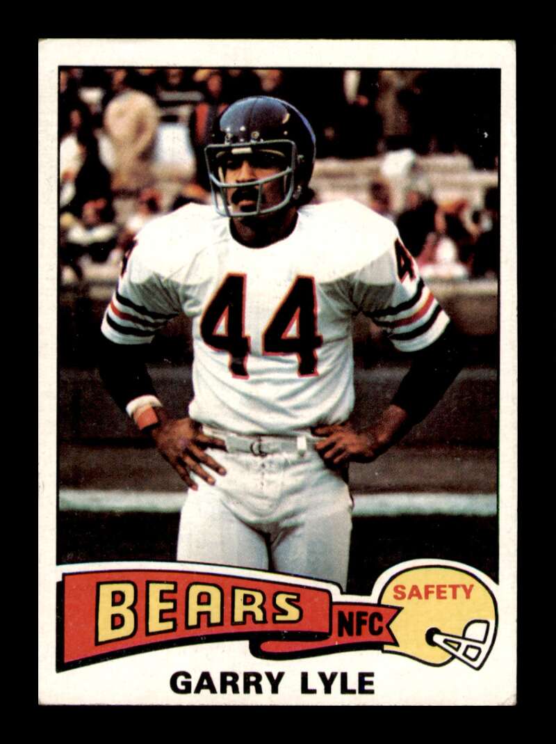 Load image into Gallery viewer, 1975 Topps Garry Lyle #237 Chicago Bears Image 1
