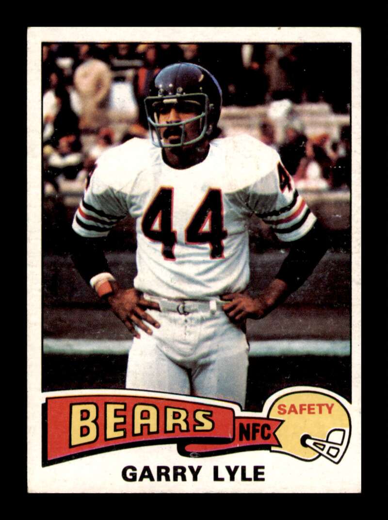 Load image into Gallery viewer, 1975 Topps Garry Lyle #237 Chicago Bears Image 1
