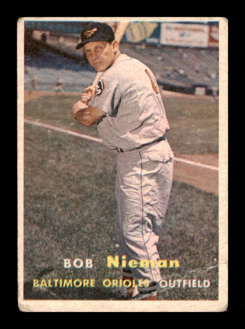 Load image into Gallery viewer, 1957 Topps Bob Nieman #14 Crease Baltimore Orioles Image 1
