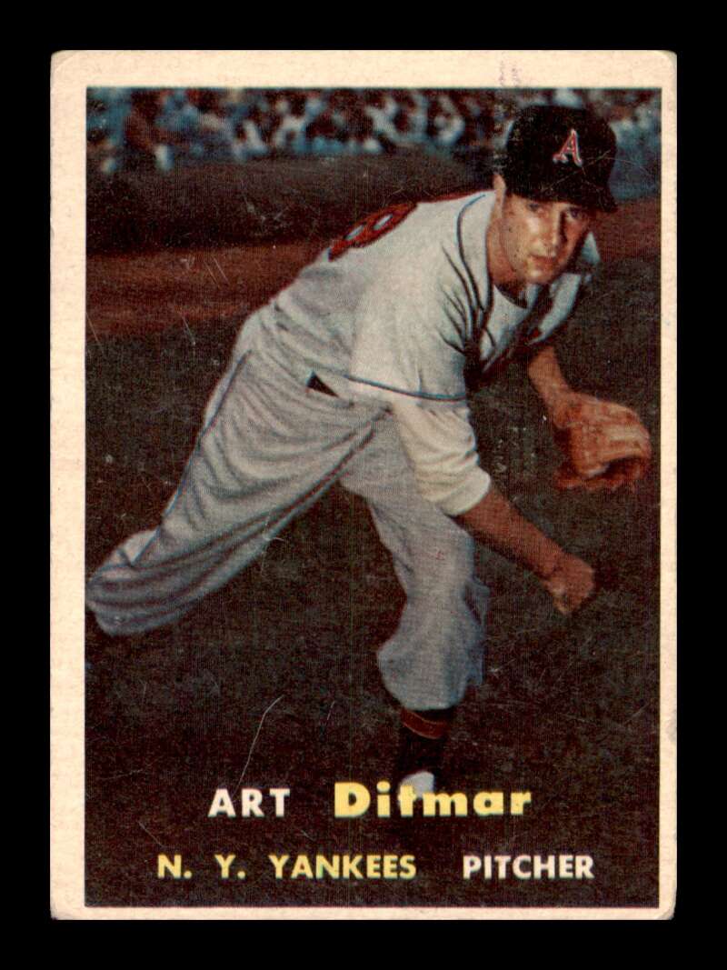 Load image into Gallery viewer, 1957 Topps Art Ditmar #132 Surface Dent New York Yankees Image 1
