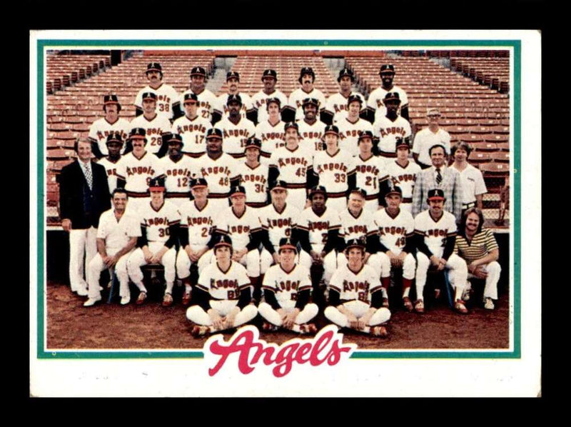 Load image into Gallery viewer, 1978 Topps California Angels #214 California Angels Image 1
