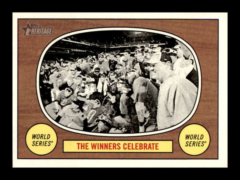 Load image into Gallery viewer, 2016 Topps Heritage The Winners Celebrate #155 Kansas City Royals  Image 1
