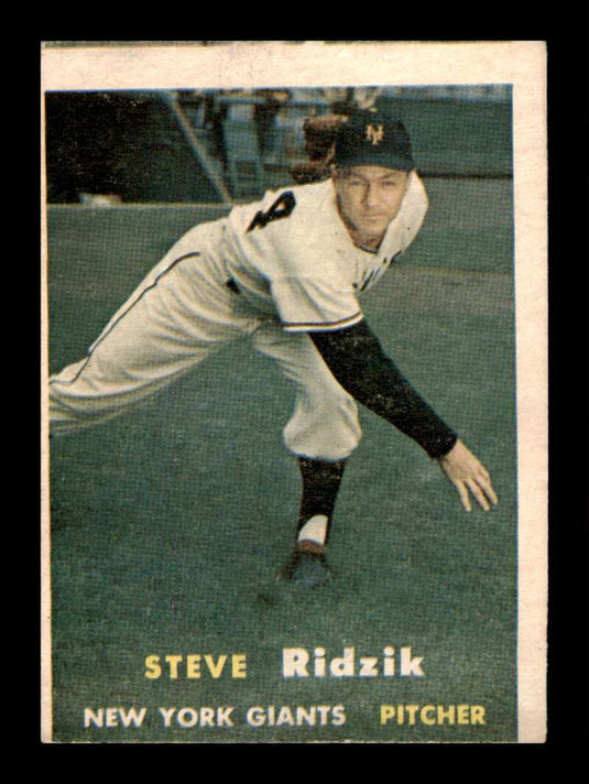 1957 Topps Steve Ridzik